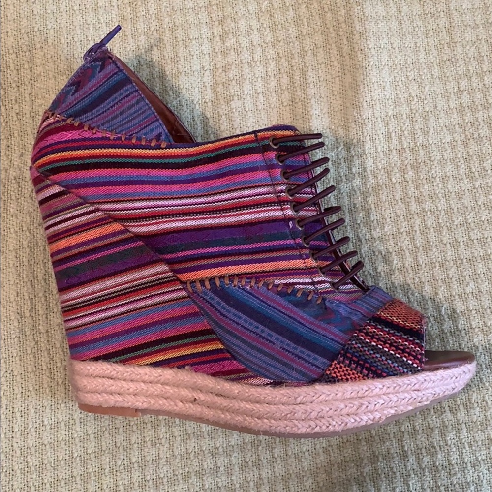 Colorful Chinese Laundry Wedges